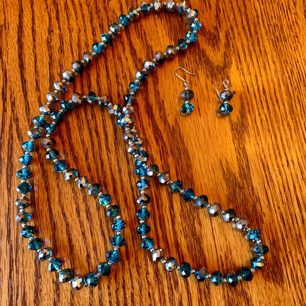 Elegant Blue and Silver Beaded Jewelry Set